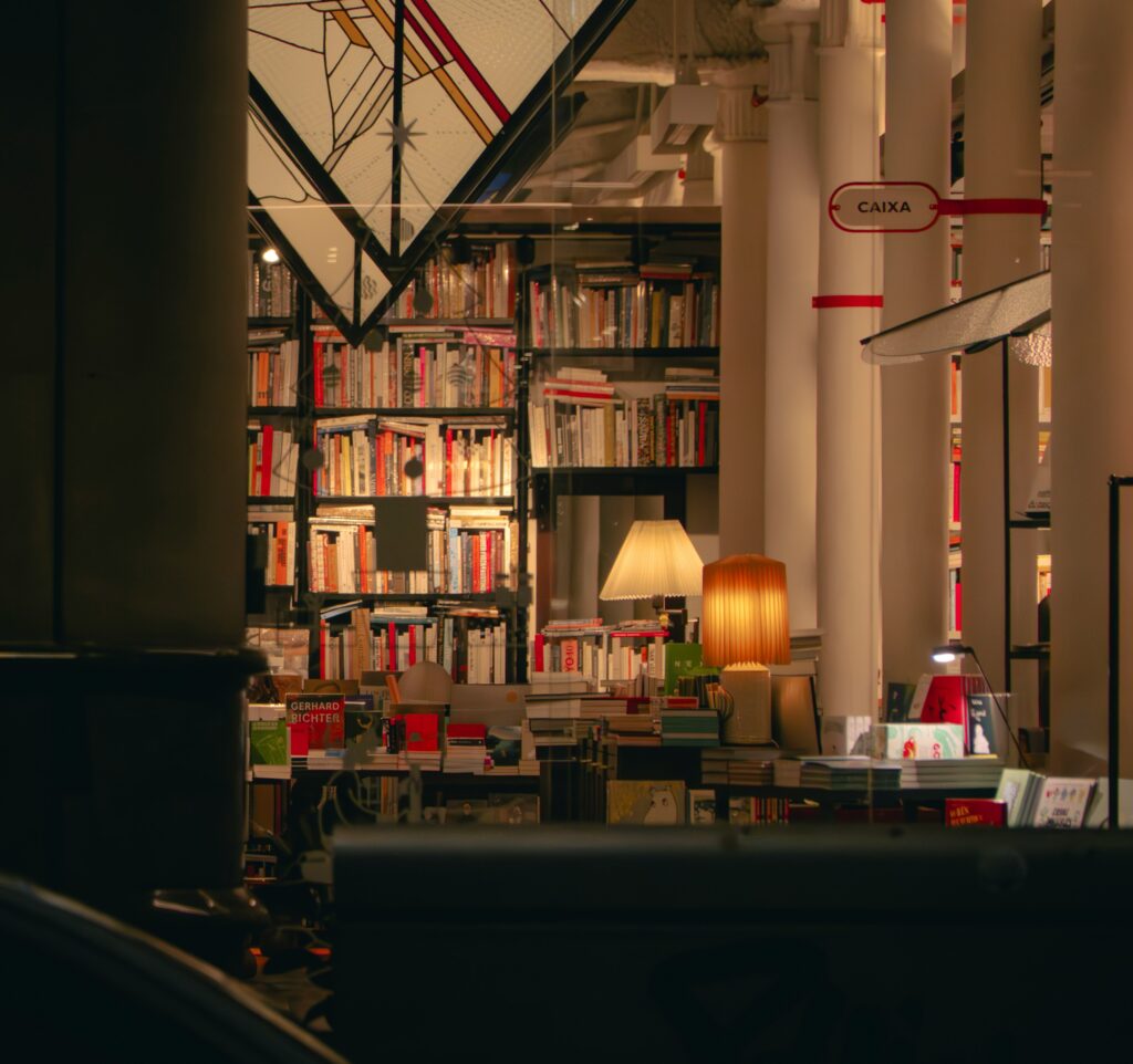 Home 8 Elgeewrites book reviews reading